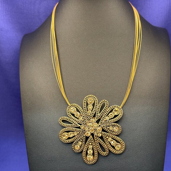 VTG Chico’s Gold-Tone Boho Crystal Flower Choker Pendant Necklace - Picture 6 of 10